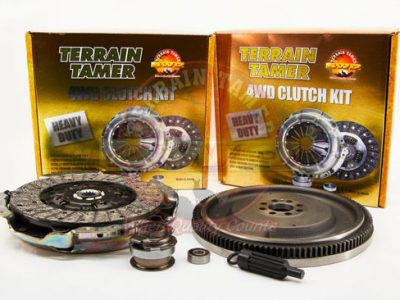 TOYOTA LAND CRUISER VDJ76/78/79-ANNO 1/2007-MOTORE 1VDFTV DIESEL V8-KIT FRIZIONE INCLUDE SPIGOT BRG E VOLANO S/M-TERRAIN TAMER