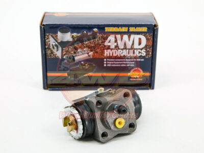 CILINDRO RUOTA ANTERIORE SX-TOYOTA LAND CRUISER FJ45/HJ45/HJ47-ANNO 08/1980-12/1982-TERRAIN TAMER