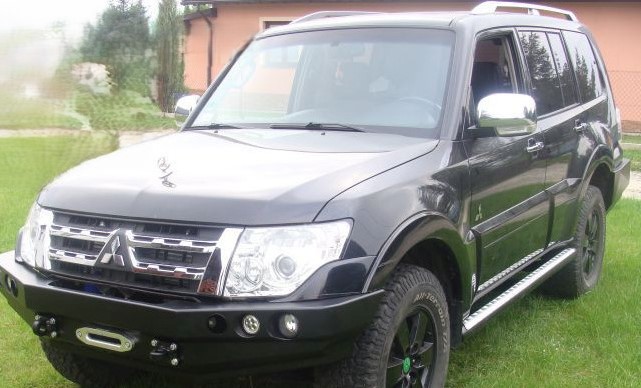 Zderzak Przod Mitsubishi Pajero Iv 06 15 (1)